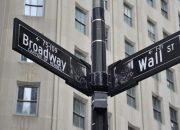 Kepanikan Bank Mereda di Wall Street